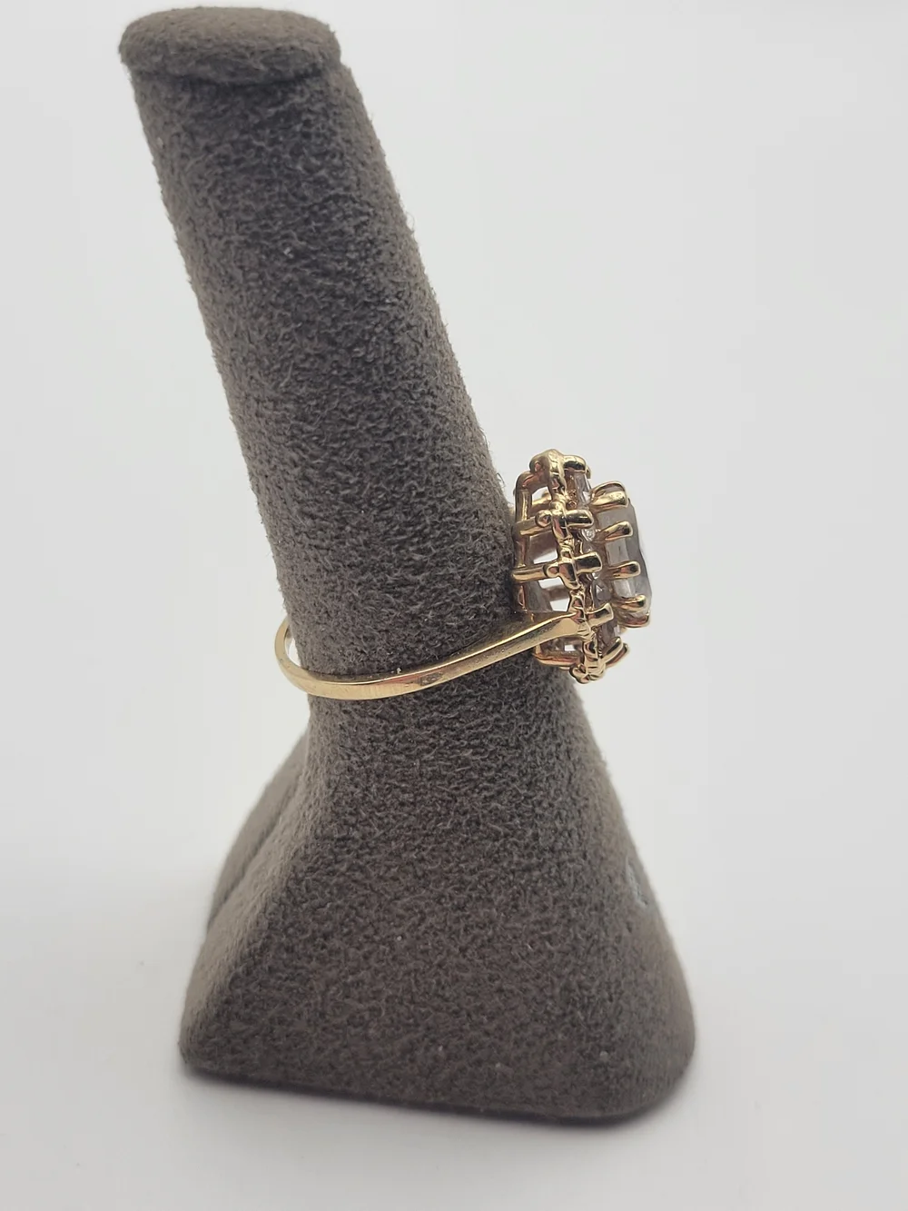 Vintage W/5 14K Cocktail Statement Ring with clear ornate Scalloped Halo Design